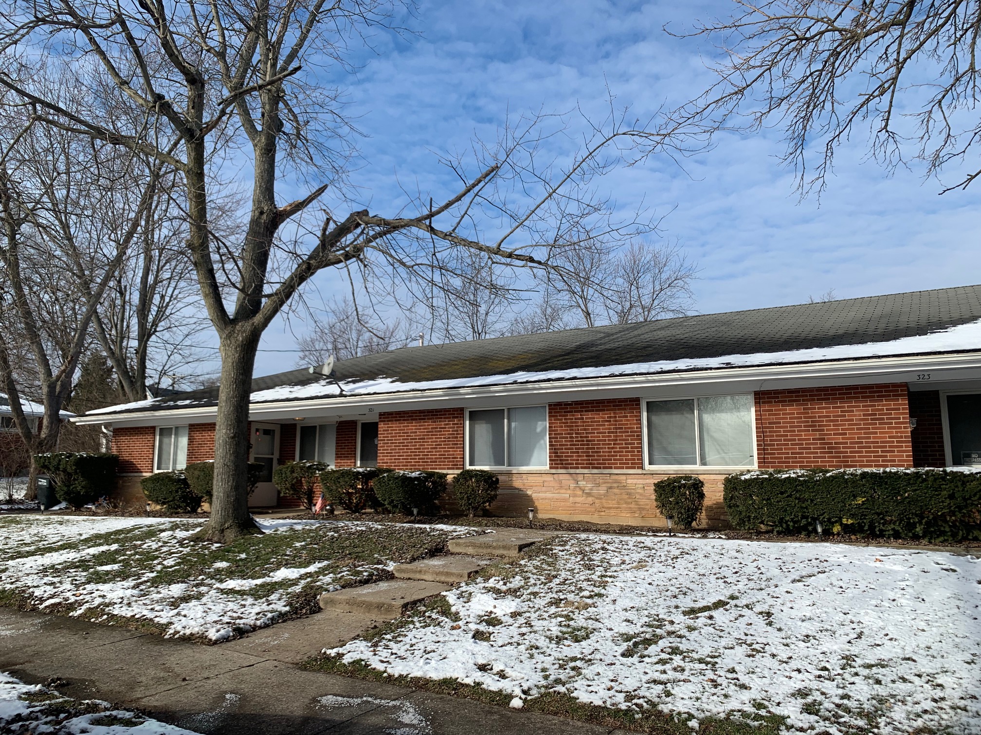 319-325 Ryburn Avenue - 319