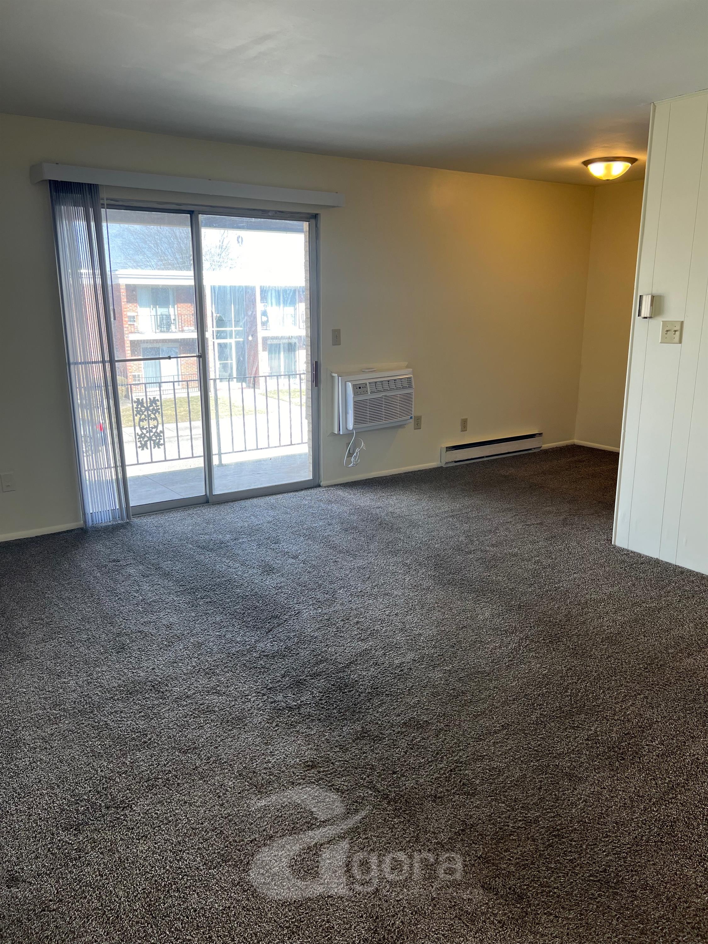 856 Continental Court - 7