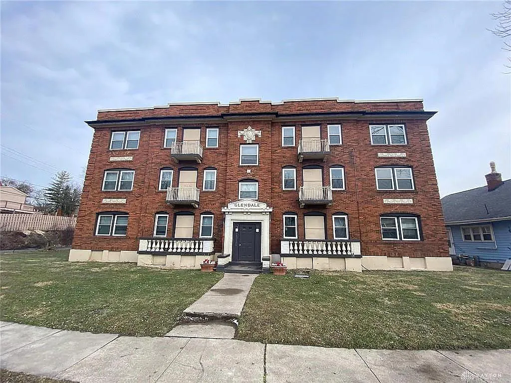Property main image