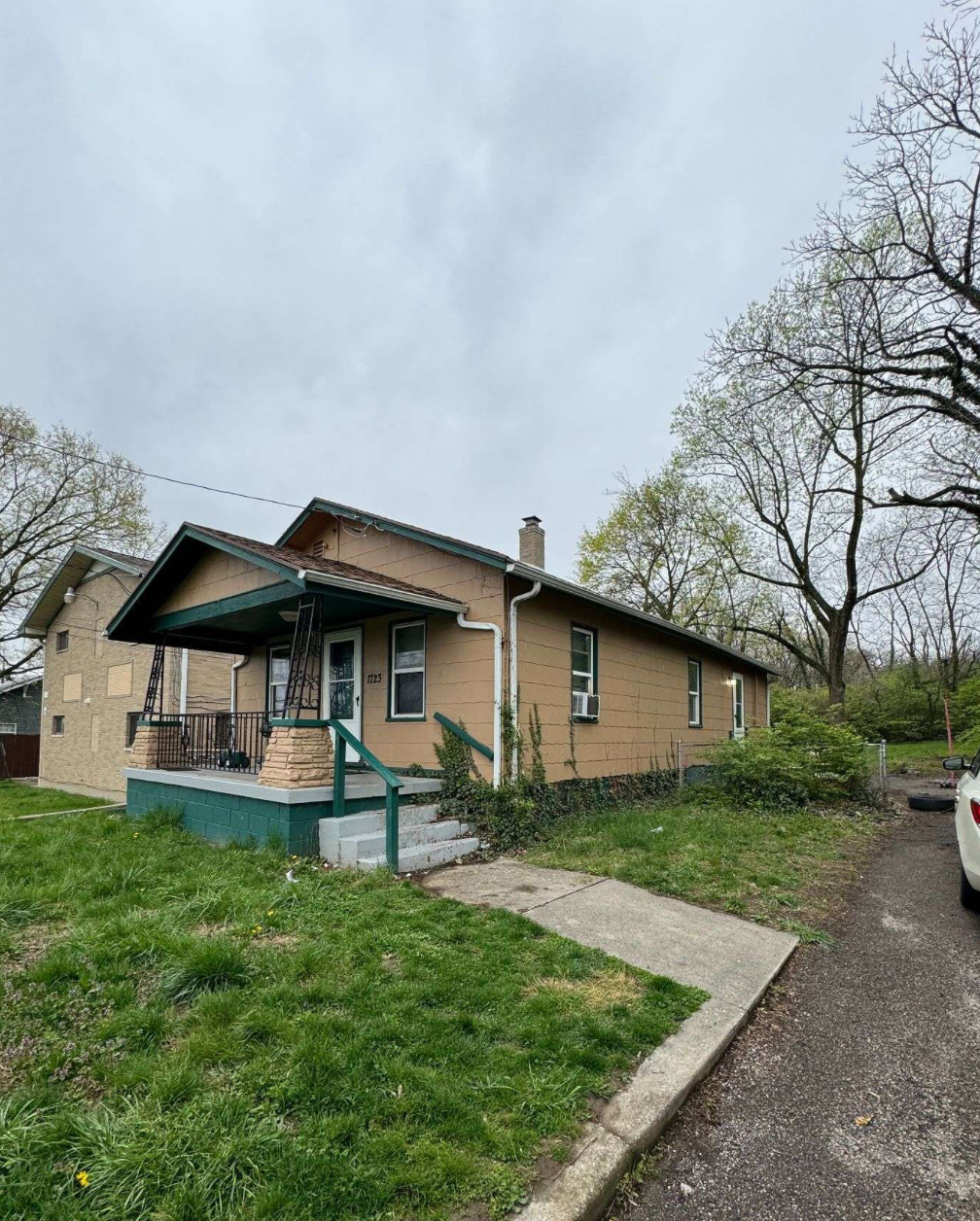Property main image