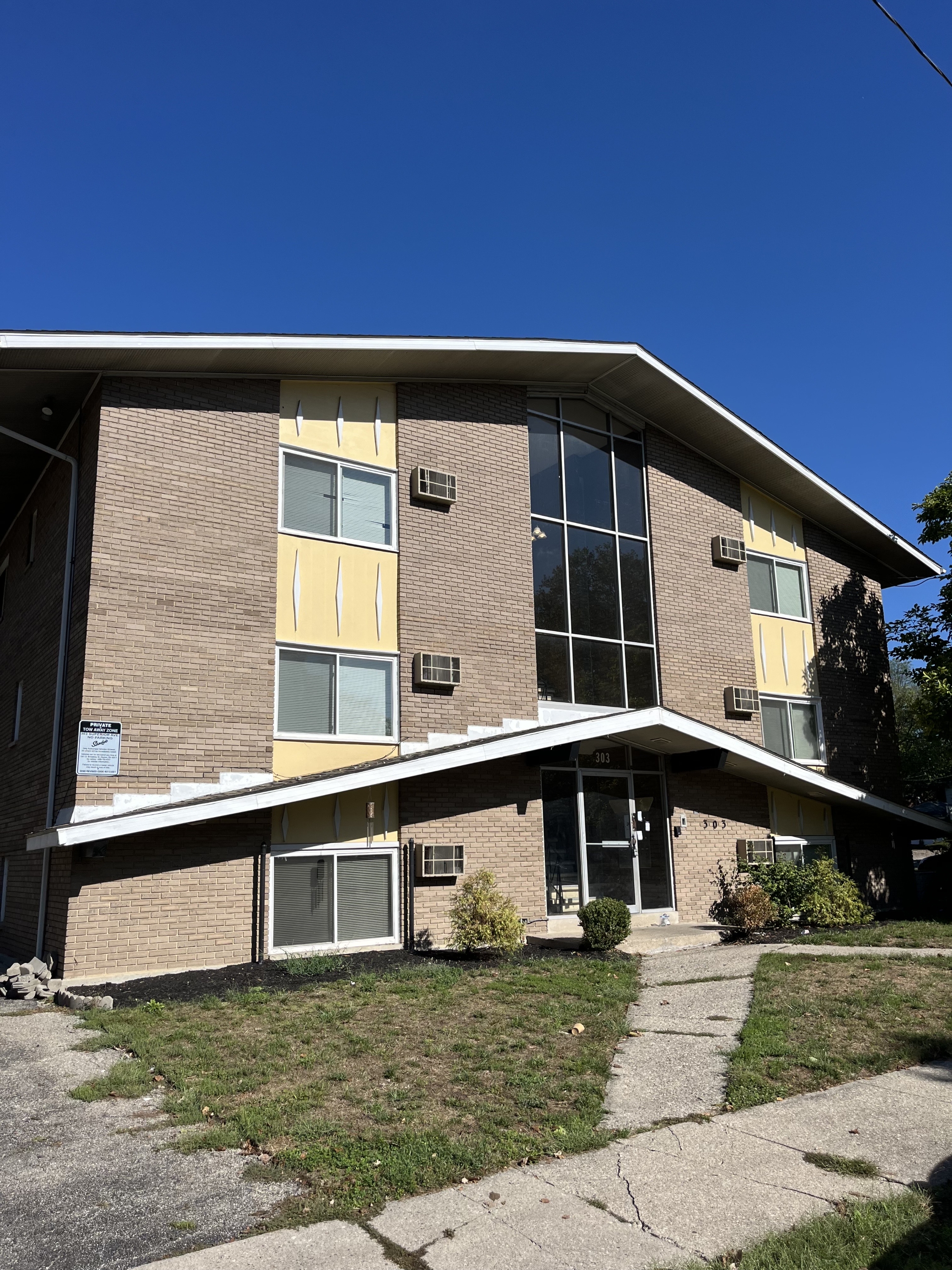 303 Superior Avenue - 11