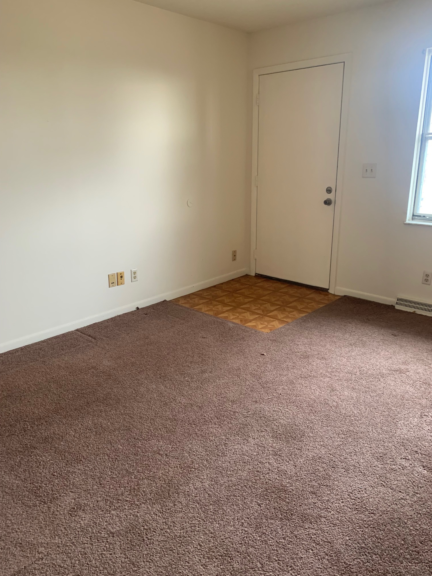 1415-1441 N. Belmont Ave - 1437