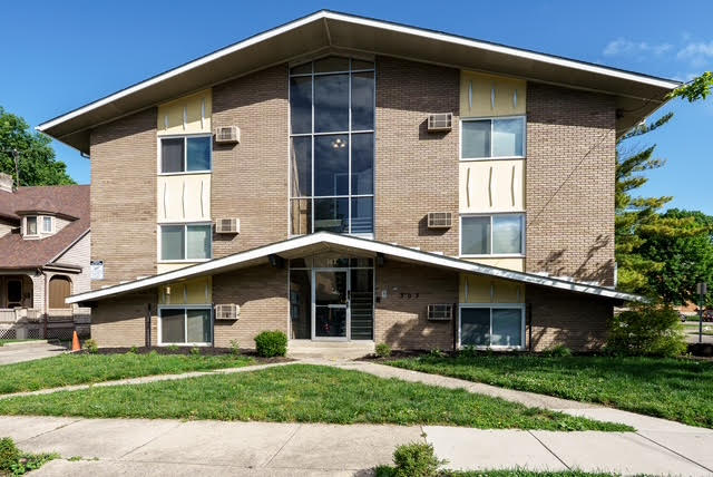 303 Superior Avenue - 6
